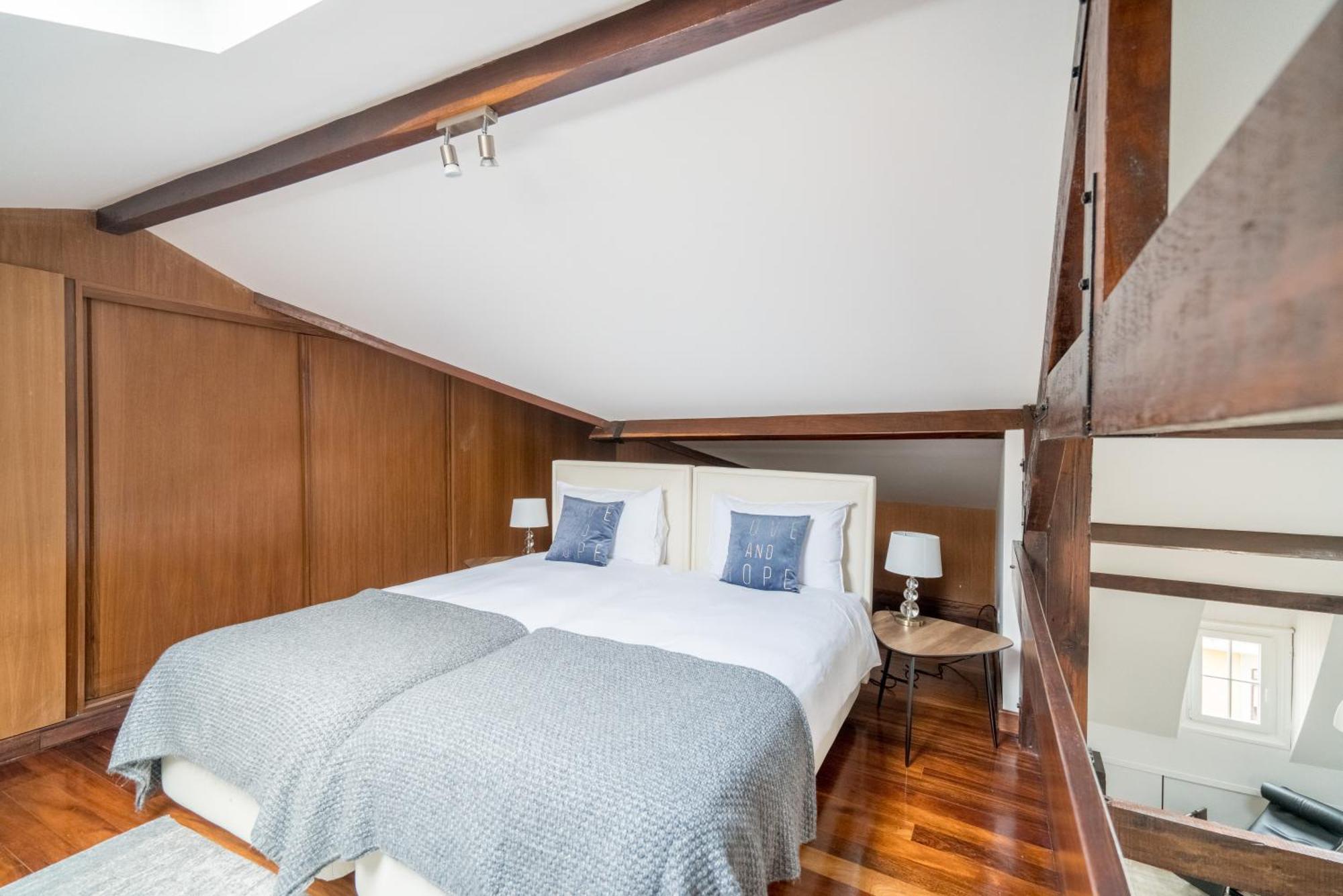 Pedrasnegras30 Lofts & Lisboa