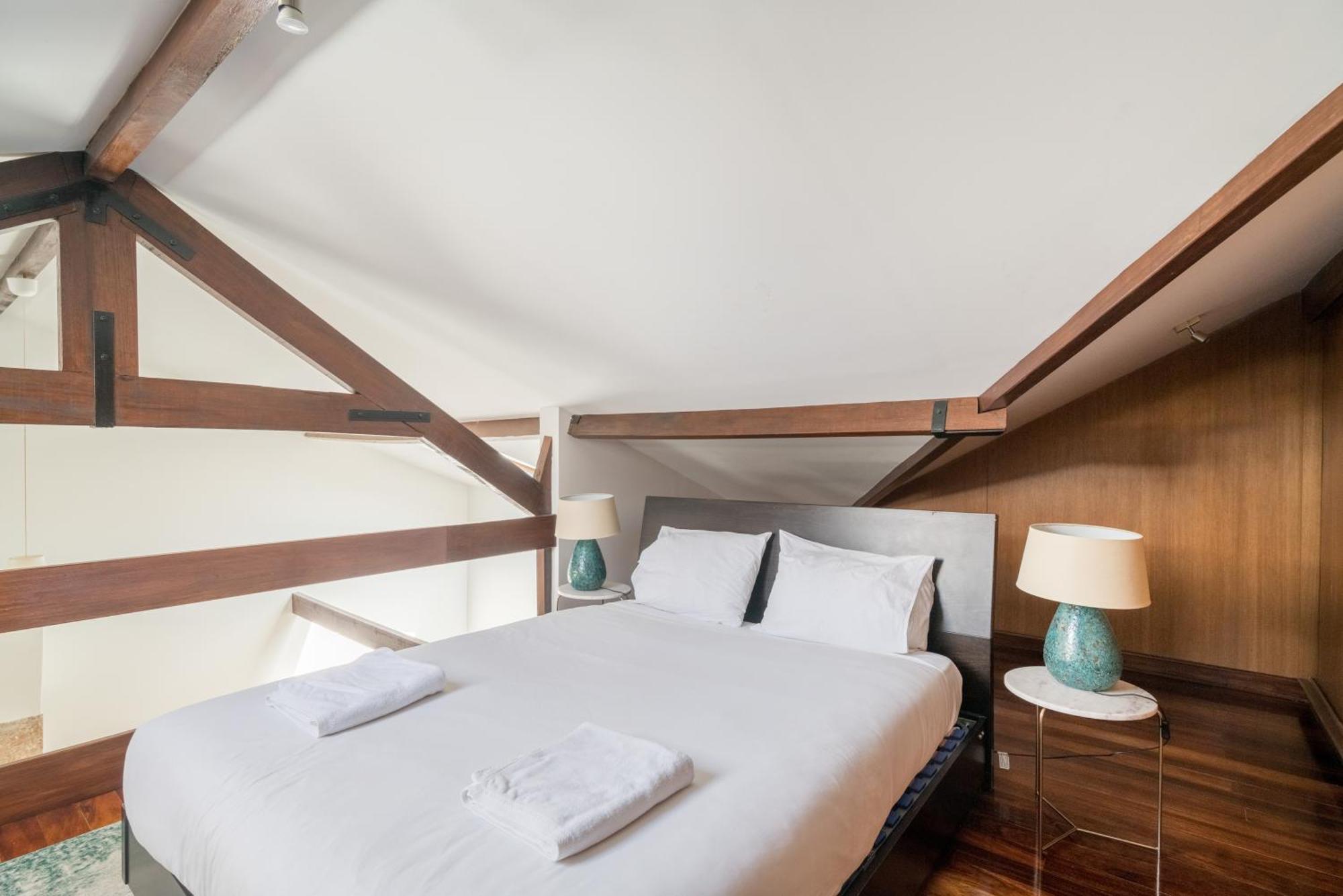 Pedrasnegras30 Lofts & Apartamento Lisboa